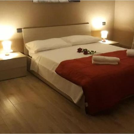 Hotel Elena 1 Self Check-In Πάρμα Εξωτερικό φωτογραφία